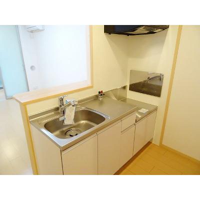 カルムルラーシュ 102【管理NO：1-017181201-01020】 ★家具家電は申し込み後に搬入します★ ★2026年10月中旬入居可能★の物件画像