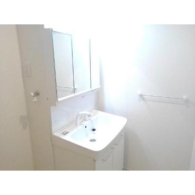 セレノアルバ 101【管理NO：1-024663301-01010】 ★家具家電は申し込み後に搬入します★ ★2026年10月中旬入居可能★の物件画像