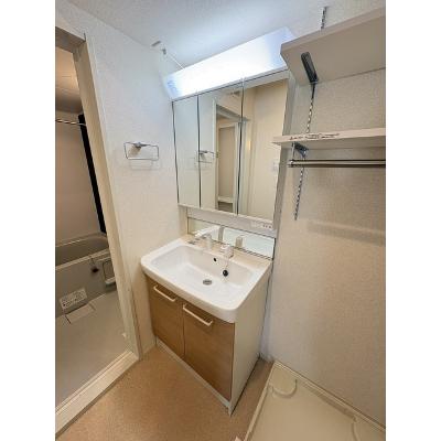ブローテ 201【管理NO：1-024298201-02010】 ★家具家電は申し込み後に搬入します★ ★2026年11月下旬入居可能★の物件画像