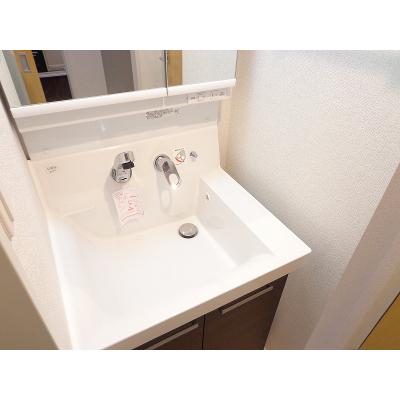 グレンツェン茨木 202【管理NO：1-022579201-02020】 ★家具家電は申し込み後に搬入します★の物件画像