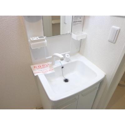 エトワール 202【管理NO：1-020921101-02020】 ★家具家電は申し込み後に搬入します★ ★2026年11月上旬入居可能★の物件画像