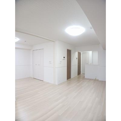 ウォーム八尾木 103【管理NO：1-027646501-01030】 ★家具家電は申し込み後に搬入します★ ★2026年11月中旬入居可能★の物件画像