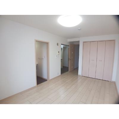 セレノ　アロッジオⅦ 303【管理NO：1-018592101-03030】 ★家具家電は申し込み後に搬入します★の物件画像