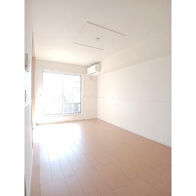 シェーネ　康 202【管理NO：1-018490001-02020】 ★家具家電は申し込み後に搬入します★ ★2026年10月下旬入居可能★の物件画像