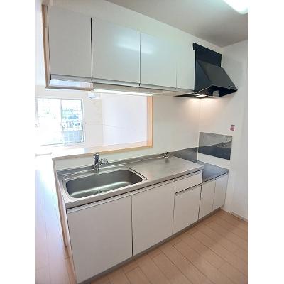 シェーネ　康 202【管理NO：1-018490001-02020】 ★家具家電は申し込み後に搬入します★ ★2026年10月下旬入居可能★の物件画像