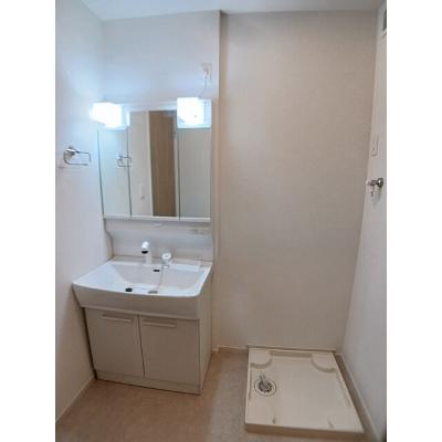 シャトーグロワール 108【管理NO：1-027783401-01070】 ★家具家電は申し込み後に搬入します★ ★2026年11月中旬入居可能★の物件画像