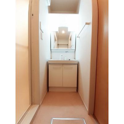 グラン　テラス 202【管理NO：1-024429901-02020】 ★家具家電は申し込み後に搬入します★の物件画像