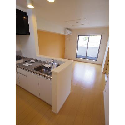 ラズベリー 202【管理NO：1-017882102-02020】 ★家具家電は申し込み後に搬入します★ ★2026年11月中旬入居可能★の物件画像