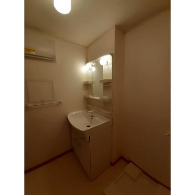 コンフォート　Ａ 203【管理NO：1-014687701-02030】 ★家具家電は申し込み後に搬入します★ ★2026年10月下旬入居可能★の物件画像