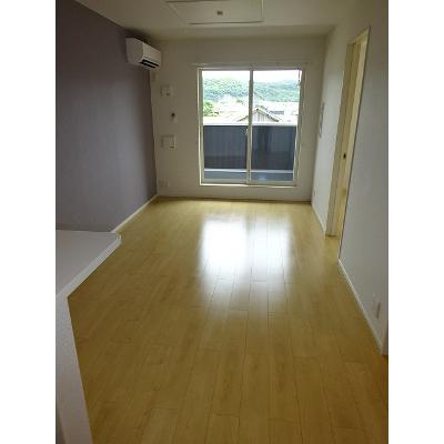 エルヴィータ・ウーノ 203【管理NO：1-022878401-02030】 ★家具家電は申し込み後に搬入します★ ★2026年11月下旬入居可能★の物件画像