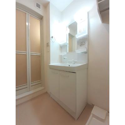 フォーチュンガーデン上道 105【管理NO：1-021847601-01040】 ★家具家電は申し込み後に搬入します★ ★2026年11月中旬入居可能★の物件画像