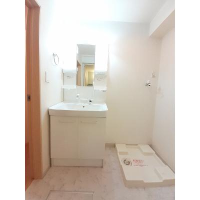 プラージュⅢ 202【管理NO：1-017387303-02020】 ★家具家電は申し込み後に搬入します★ ★2026年10月下旬入居可能★の物件画像