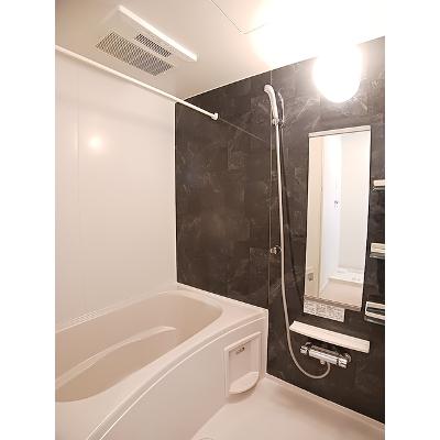 シュロスＢ 203【管理NO：1-025108702-02030】 ★家具家電は申し込み後に搬入します★の物件画像
