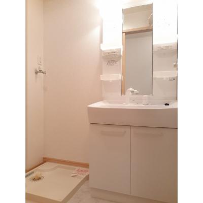 ブリーゼ 102【管理NO：1-015885601-01020】 ★家具家電は申し込み後に搬入します★ ★2026年11月上旬入居可能★の物件画像