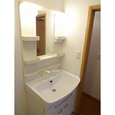 オアゾ　α 201【管理NO：1-012873301-02010】 ★家具家電は申し込み後に搬入します★ ★2026年11月中旬入居可能★の物件画像