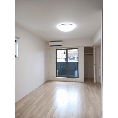 ル　シェノン 201【管理NO：1-025608201-02010】 ★家具家電は申し込み後に搬入します★ ★2026年11月中旬入居可能★の物件画像