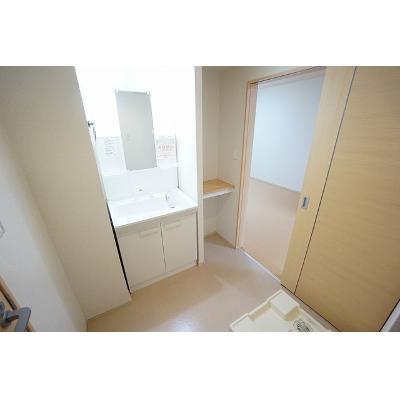 メゾンド　カウン 102【管理NO：1-021179301-01020】 ★家具家電は申し込み後に搬入します★ ★2026年11月上旬入居可能★の物件画像