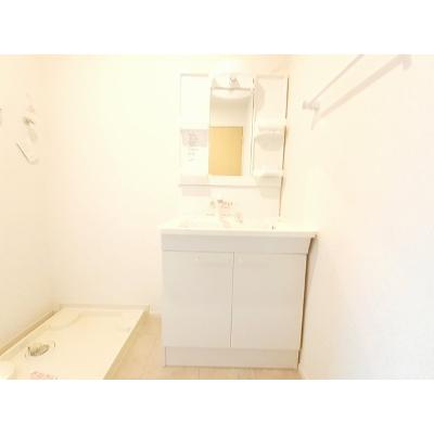 セレーノ　Ⅰ 201【管理NO：1-023072901-02010】 ★家具家電は申し込み後に搬入します★ ★2026年11月中旬入居可能★の物件画像