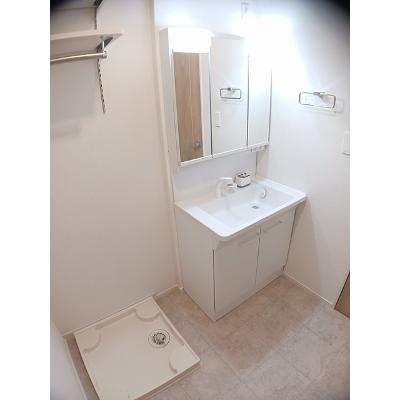 フローラ手鎌　Ⅳ 102【管理NO：1-027114604-01020】 ★家具家電は申し込み後に搬入します★ ★2026年11月中旬入居可能★の物件画像
