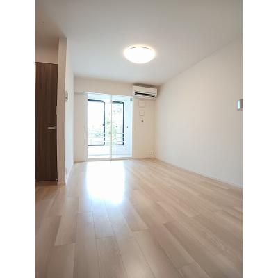 モーニング　グローリー 105【管理NO：1-026016601-01050】 ★家具家電は申し込み後に搬入します★ ★2026年11月上旬入居可能★の物件画像