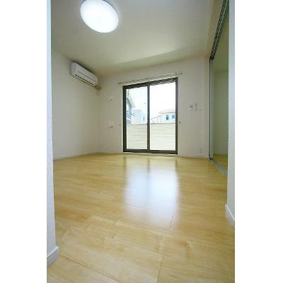 プリムローズⅣ 104【管理NO：1-022090401-01040】 ★家具家電は申し込み後に搬入します★ ★2026年11月上旬入居可能★の物件画像