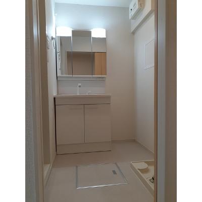 セトゥール　コート　Ⅲ 202【管理NO：1-024494301-02020】 ★家具家電は申し込み後に搬入します★ ★2026年11月中旬入居可能★の物件画像
