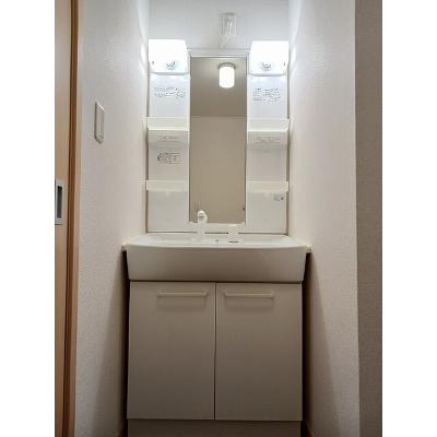 ナリッシュ 101【管理NO：1-016032701-01010】 ★家具家電は申し込み後に搬入します★ ★2026年10月中旬入居可能★の物件画像