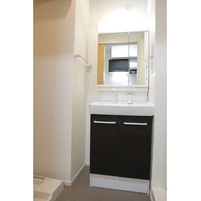 Ｖｉｌｌａ　ｗｉｓｔｅｒｉａ 102【管理NO：1-022739301-01020】 ★家具家電は申し込み後に搬入します★ ★2026年10月中旬入居可能★の物件画像