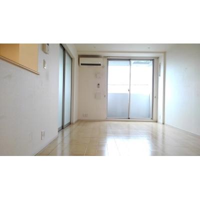 サザンウインド 302【管理NO：1-018573701-03020】 ★家具家電は申し込み後に搬入します★ ★2026年10月下旬入居可能★の物件画像