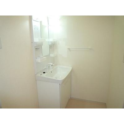 ＲＯＳＥ、ＲＯＳＥ 104【管理NO：1-020090901-01040】 ★家具家電は申し込み後に搬入します★ ★2027年01月中旬入居可能★の物件画像