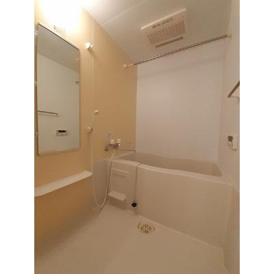 カーサ・ブリーゼ 104【管理NO：1-017319501-01040】 ★家具家電は申し込み後に搬入します★の物件画像