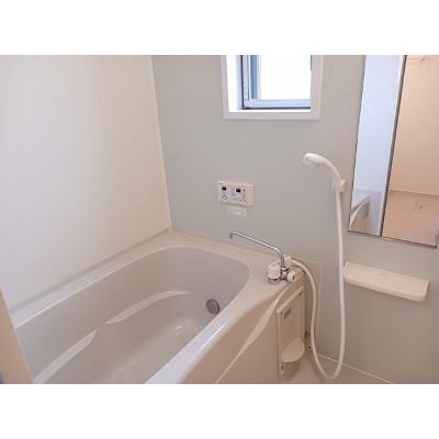 フル－ル　ドゥ　スリジェ 205【管理NO：1-019139401-02050】 ★家具家電は申し込み後に搬入します★の物件画像