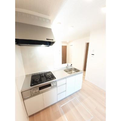 ドリームワークス　八番館 102【管理NO：1-026577701-01020】 ★家具家電は申し込み後に搬入します★ ★2026年11月中旬入居可能★の物件画像