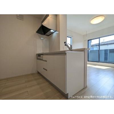 アーバンクレストール 201【管理NO：1-028851901-02010】 ★家具家電は申し込み後に搬入します★ ★2027年03月上旬入居可能★の物件画像