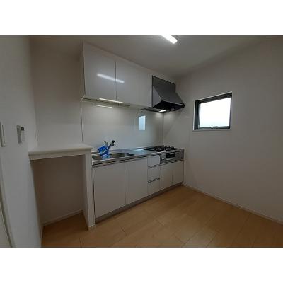 ｌｉｃｏⅠ 201【管理NO：1-025438401-02010】 ★家具家電は申し込み後に搬入します★ ★2026年11月上旬入居可能★の物件画像