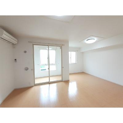 グレンジェルメＢ 101【管理NO：1-017285602-01010】 ★家具家電は申し込み後に搬入します★ ★2026年11月中旬入居可能★の物件画像