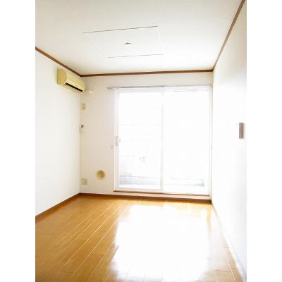 パークヴィレッジ 203【管理NO：1-010402801-02030】 ★家具家電は申し込み後に搬入します★ ★2026年11月上旬入居可能★の物件画像