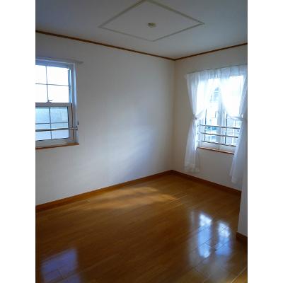 ノーブル・フラワーＣ 203【管理NO：1-013679603-02030】 ★家具家電は申し込み後に搬入します★ ★2026年11月中旬入居可能★の物件画像