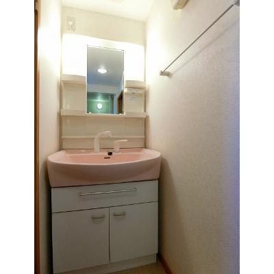 アフロディーテＣ 101【管理NO：1-012399503-01010】 ★家具家電は申し込み後に搬入します★ ★2026年11月中旬入居可能★の物件画像