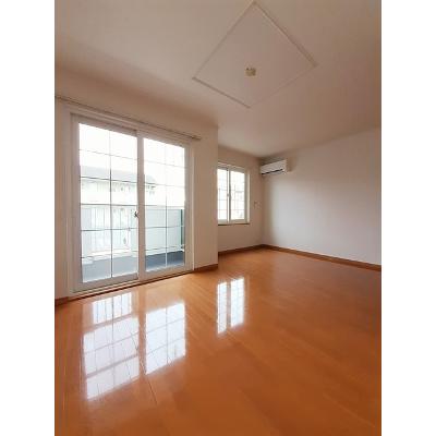カーサ・セレノ 101【管理NO：1-013802001-01010】 ★家具家電は申し込み後に搬入します★の物件画像