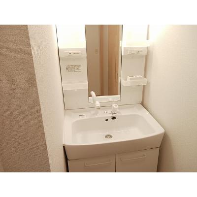 エリオット 102【管理NO：1-015724501-01020】 ★家具家電は申し込み後に搬入します★ ★2026年11月中旬入居可能★の物件画像