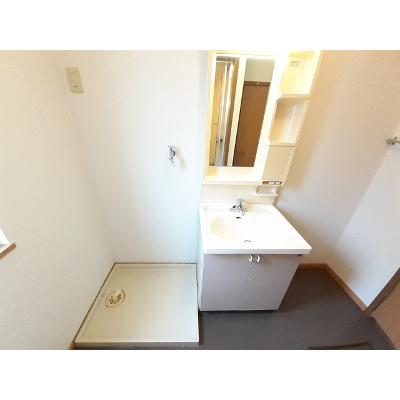 アラモ－ド　ドゥ 102【管理NO：1-009392901-01020】 ★家具家電は申し込み後に搬入します★ ★2026年11月下旬入居可能★の物件画像