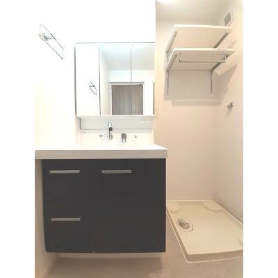 アメイジング 104【管理NO：1-026066601-01040】 ★家具家電は申し込み後に搬入します★ ★2026年11月中旬入居可能★の物件画像