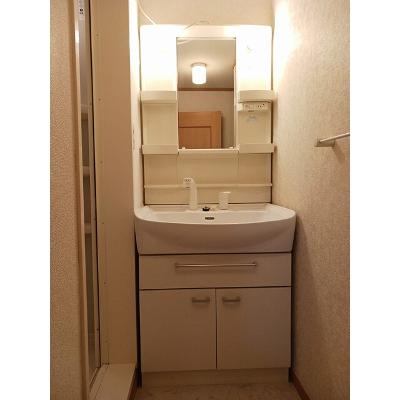 グレイスコート 102【管理NO：1-012497801-01020】 ★家具家電は申し込み後に搬入します★ ★2026年11月上旬入居可能★の物件画像