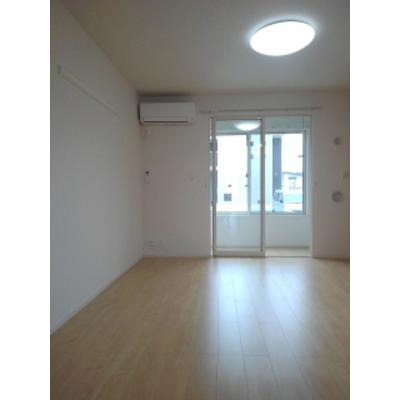 ストロベリー　フィールズ 102【管理NO：1-023822202-01020】 ★家具家電は申し込み後に搬入します★ ★2026年11月中旬入居可能★の物件画像
