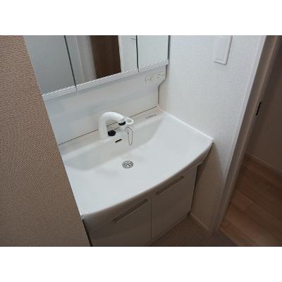 プラーム上田Ⅰ 101【管理NO：1-026907201-01010】 ★家具家電は申し込み後に搬入します★ ★2026年11月中旬入居可能★の物件画像