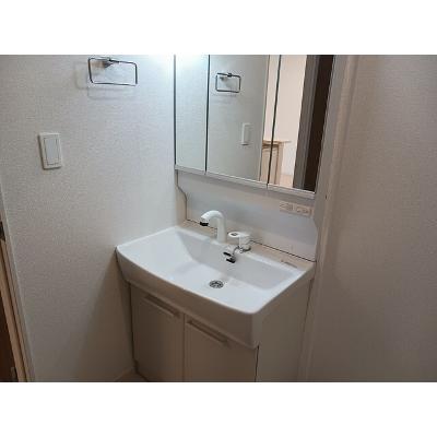 ミニョン　フローＢ 203【管理NO：1-027883302-02030】 ★家具家電は申し込み後に搬入します★ ★2026年10月中旬入居可能★の物件画像