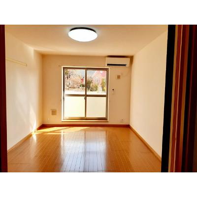 パインプラザ 101【管理NO：1-014315401-01010】 ★家具家電は申し込み後に搬入します★ ★2026年10月中旬入居可能★の物件画像