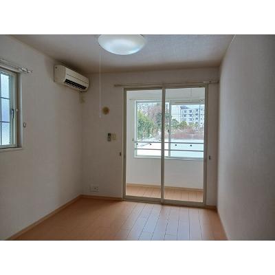 グラン・シャトレーⅢ 105【管理NO：1-015952601-01050】 ★家具家電は申し込み後に搬入します★ ★2026年10月下旬入居可能★の物件画像