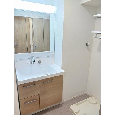 ヴァンベェール２５ 203【管理NO：1-027170801-02030】 ★家具家電は申し込み後に搬入します★の物件画像